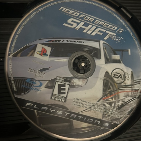 PlayStation 3! Slim - Picture 6 of 6